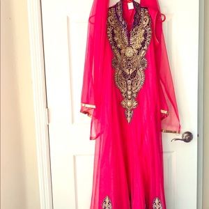 Women’s Indian dress